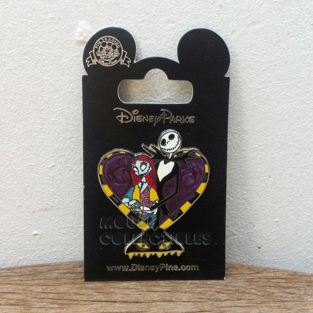 Disney Parks Nightmare Before Christmas Pin Jack Skellington Harlequin Heart